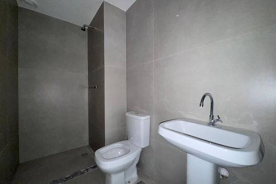 Suíte - Banheiro de apartamento para alugar com 2 quartos, 83m² em Recreio dos Bandeirantes, Rio de Janeiro