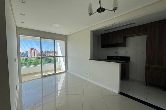Sala de apartamento à venda com 2 quartos, 54m² em Quitaúna, Osasco