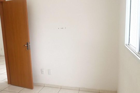 Quarto 2 de apartamento para alugar com 2 quartos, 52m² em Chácaras Califórnia, Contagem