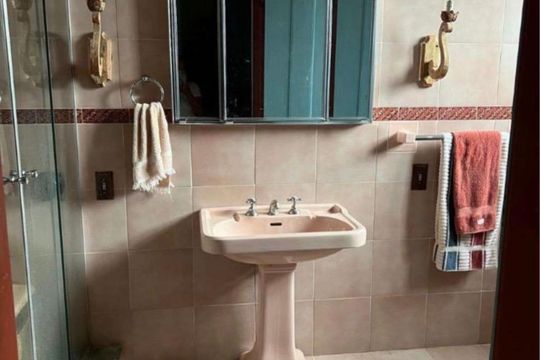 Banheiro de casa à venda com 5 quartos, 687m² em Várzea, Lagoa Santa