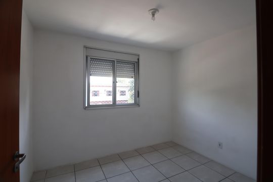Quarto 1 de apartamento para alugar com 2 quartos, 42m² em Marechal Rondon, Canoas