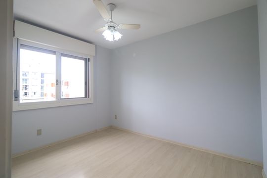 Quarto 01 de apartamento à venda com 3 quartos, 110m² em Vila Nova, Novo Hamburgo