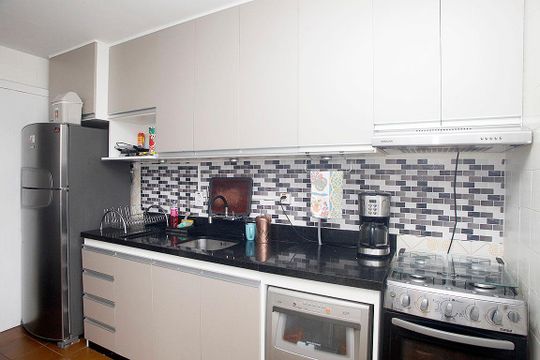 Cozinha de apartamento à venda com 2 quartos, 100m² em Petrópolis, Porto Alegre