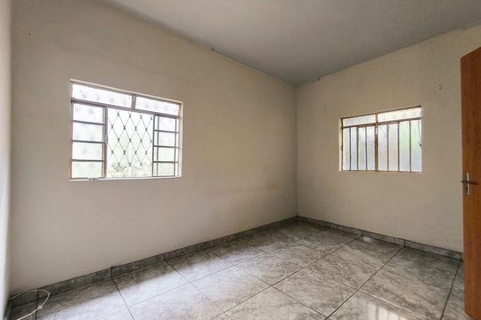 Casa à venda com 3 quartos, 420m² em São Geraldo, Belo Horizonte