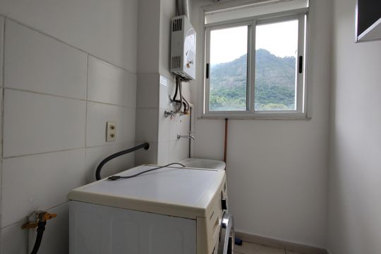 Área de Serviço de apartamento para alugar com 2 quartos, 60m² em Jacarepaguá, Rio de Janeiro
