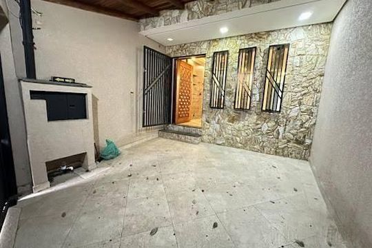 Casa à venda com 3 quartos, 156m² em Jardim Santa Mena, Guarulhos