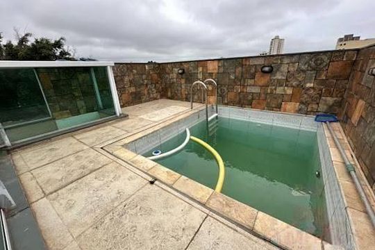 Casa à venda com 3 quartos, 156m² em Jardim Santa Mena, Guarulhos