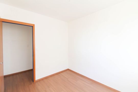 Quarto 1 de apartamento à venda com 2 quartos, 45m² em Fátima, Canoas