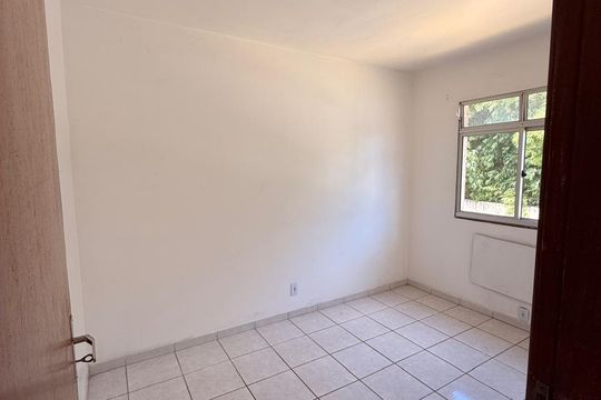 Apartamento para alugar com 2 quartos, 48m² em Cosmos, Rio de Janeiro