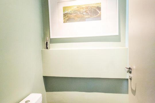 Lavabo de casa de condomínio à venda com 3 quartos, 430m² em Alphaville, Santana de Parnaíba