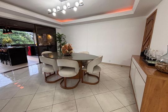 Sala de apartamento à venda com 3 quartos, 188m² em Recreio dos Bandeirantes, Rio de Janeiro