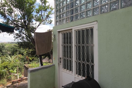 Quintal de casa à venda com 4 quartos, 450m² em Jardim Atlântico, Belo Horizonte