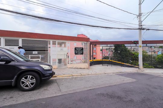 Fachada de apartamento para alugar com 2 quartos, 55m² em Vila Cruzeiro, São Paulo