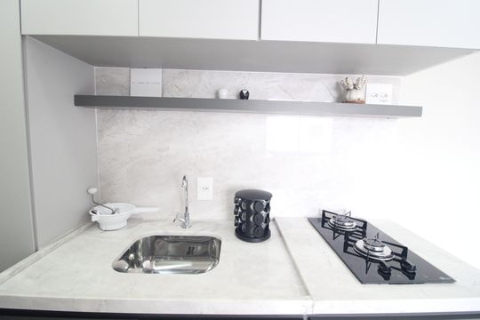 Cozinha de apartamento para alugar com 2 quartos, 34m² em Jurubatuba, São Paulo