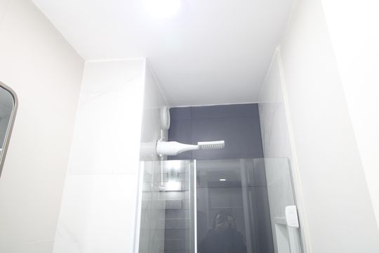 Banheiro de apartamento para alugar com 2 quartos, 34m² em Jurubatuba, São Paulo