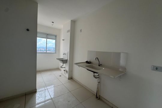 Apartamento à venda com 2 quartos, 52m² em Padroeira, Osasco