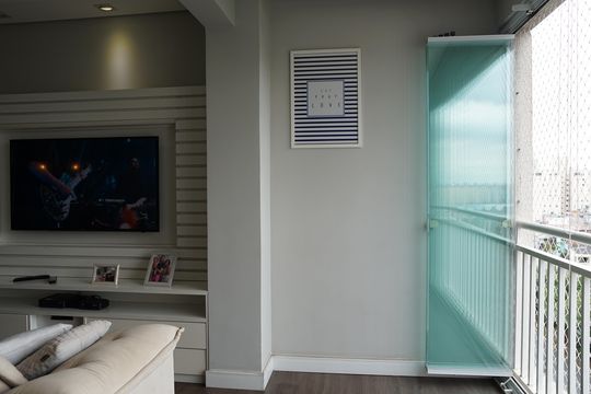 Sacada de apartamento à venda com 2 quartos, 64m² em Vila Leonor, Guarulhos
