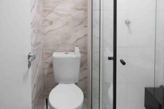 Banheiro de apartamento para alugar com 2 quartos, 26m² em Vila Ema, São Paulo