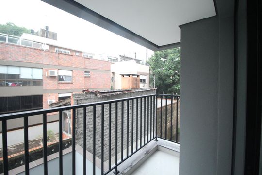Sacada de apartamento à venda com 2 quartos, 88m² em Petrópolis, Porto Alegre