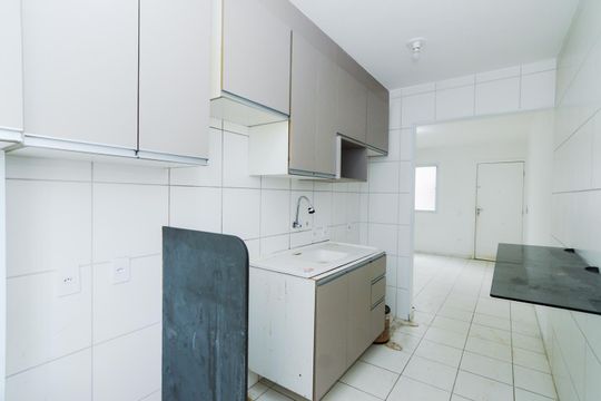 Área de Serviço de apartamento para alugar com 2 quartos, 47m² em Vila Alzira, Guarulhos