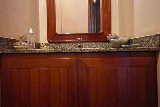 Lavabo de apartamento à venda com 4 quartos, 601m² em Cambuí, Campinas