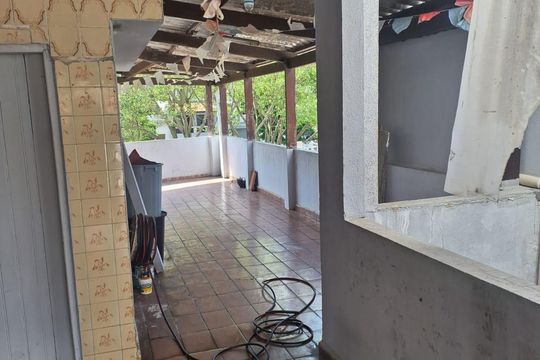 Área externa de casa à venda com 2 quartos, 65m² em Vila Cleonice, São Paulo