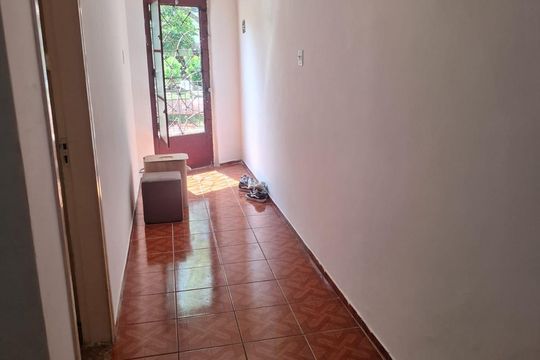 Corredor de casa à venda com 2 quartos, 65m² em Vila Cleonice, São Paulo