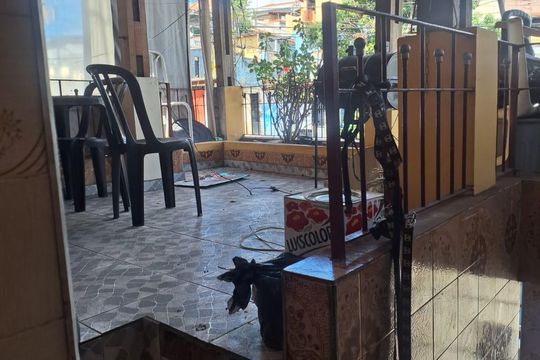 Área externa de casa à venda com 2 quartos, 65m² em Vila Cleonice, São Paulo
