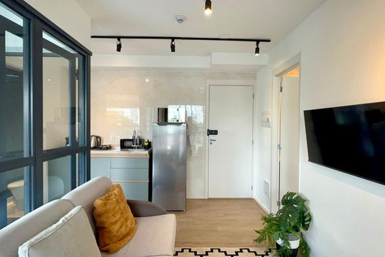 Sala de kitnet/studio para alugar com 1 quarto, 42m² em Pinheiros, São Paulo