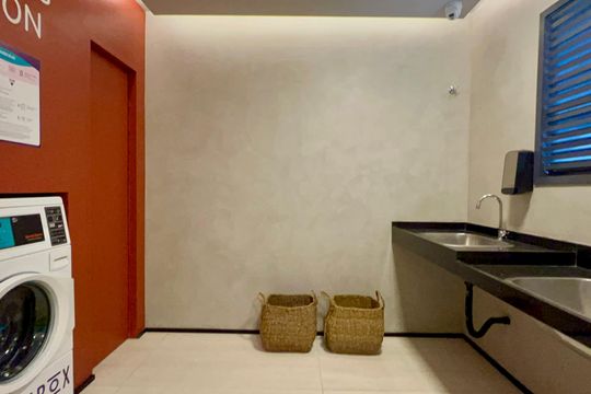 Lavanderia de kitnet/studio para alugar com 1 quarto, 42m² em Pinheiros, São Paulo