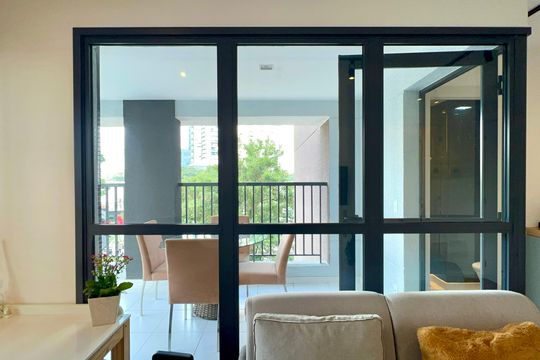 Varanda de kitnet/studio para alugar com 1 quarto, 42m² em Pinheiros, São Paulo