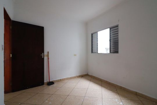 Quarto de casa para alugar com 1 quarto, 65m² em Jardim Maringa, São Paulo