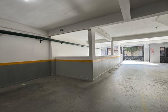 Garagem de apartamento à venda com 2 quartos, 50m² em Parque das Nações, Santo André