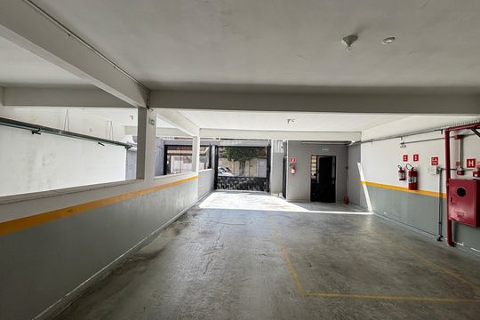 Garagem de apartamento à venda com 2 quartos, 50m² em Parque das Nações, Santo André