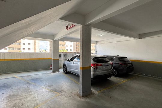 Garagem de apartamento à venda com 2 quartos, 50m² em Parque das Nações, Santo André