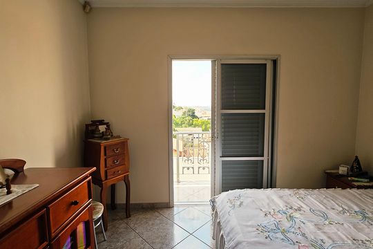 Casa à venda com 5 quartos, 300m² em Jardim Paulista I, Jundiaí