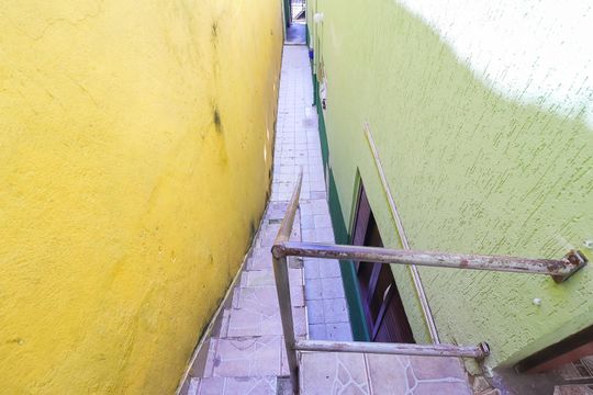 Escada de casa para alugar com 1 quarto, 75m² em Jardim Pedro José Nunes, São Paulo