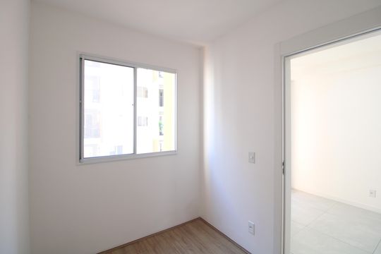 Quarto 2 de apartamento para alugar com 2 quartos, 38m² em Vila Isa, São Paulo