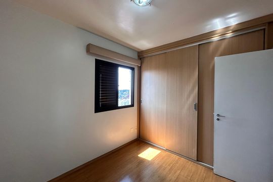 Quarto 1 de apartamento à venda com 2 quartos, 69m² em Campo Grande, São Paulo