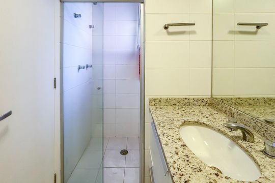 Apartamento à venda com 3 quartos, 157m² em Cerqueira César, São Paulo