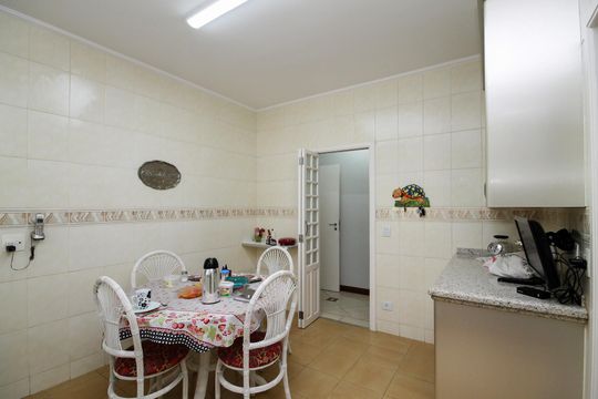 Cozinha de casa de condomínio para alugar com 6 quartos, 1000m² em Parque Sao Paulo, Cotia