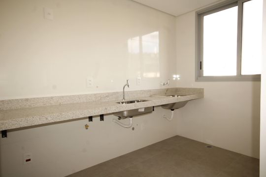 Cozinha de apartamento à venda com 3 quartos, 74m² em Santa Efigênia, Belo Horizonte