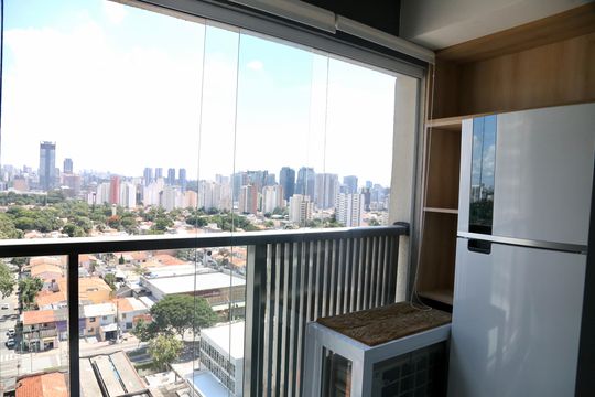 Varanda de kitnet/studio à venda com 1 quarto, 23m² em Santo Amaro, São Paulo
