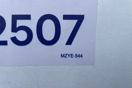 Plaquinha MZYE-544 de casa à venda com 3 quartos, 93m² em Jardim Rizzo, São Paulo