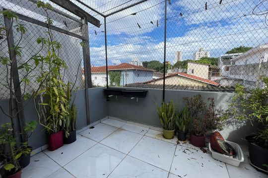 Varanda do Quarto 1 de casa à venda com 3 quartos, 93m² em Jardim Rizzo, São Paulo