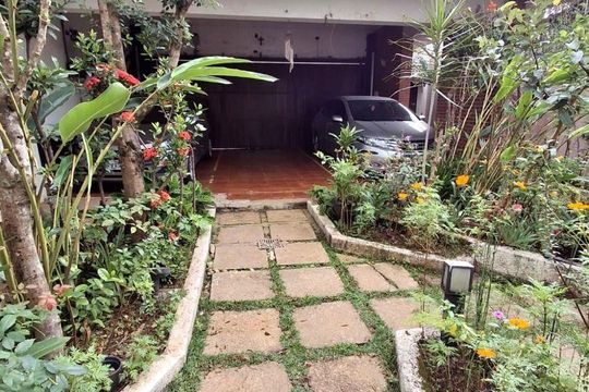 Casa para alugar com 3 quartos, 538m² em Campestre, Santo André