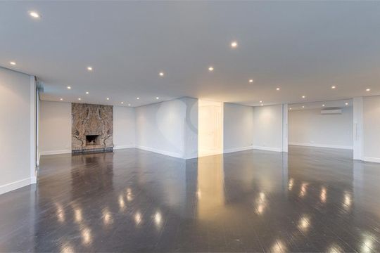 Apartamento à venda com 4 quartos, 208m² em Alto da Boa Vista, São Paulo