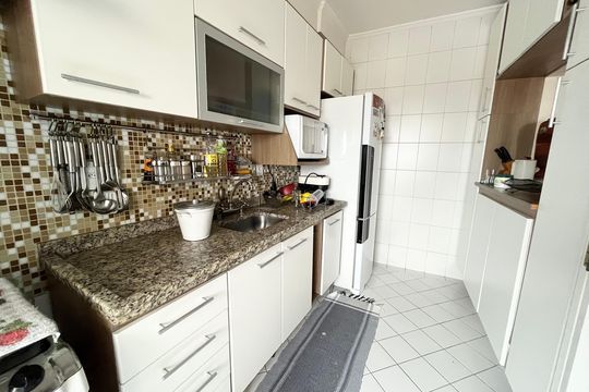 Cozinha de apartamento à venda com 2 quartos, 68m² em Chora Menino, São Paulo