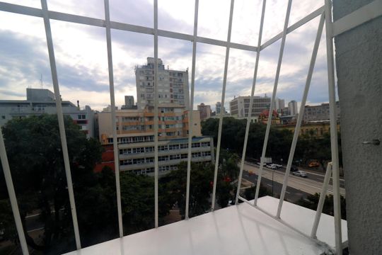 Vista do Quarto de apartamento à venda com 1 quarto, 42m² em Farroupilha, Porto Alegre