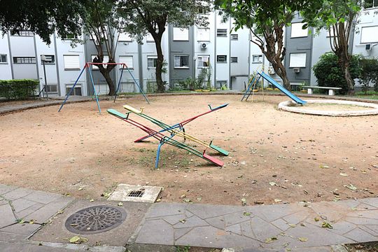 Área comum - Playground de apartamento à venda com 3 quartos, 61m² em Jardim Sabará, Porto Alegre